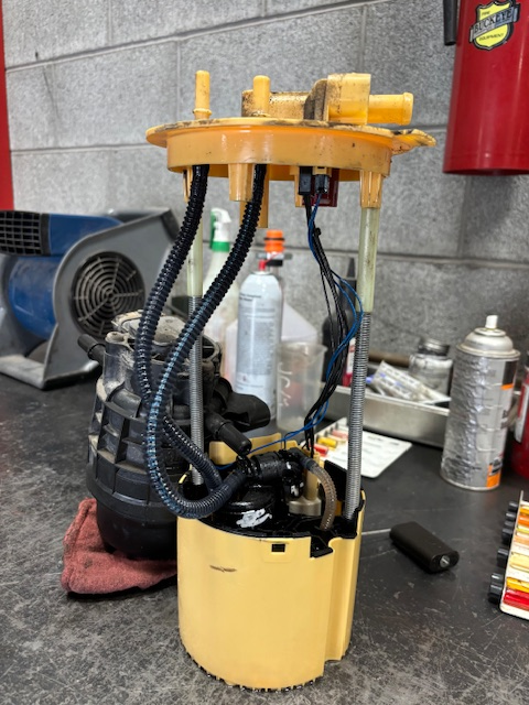 Fuel Pump Problems: How to Tell It’s Going Bad (and How to Make It Last)